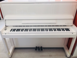 Piano KLEBER E 118 blanc chrome
